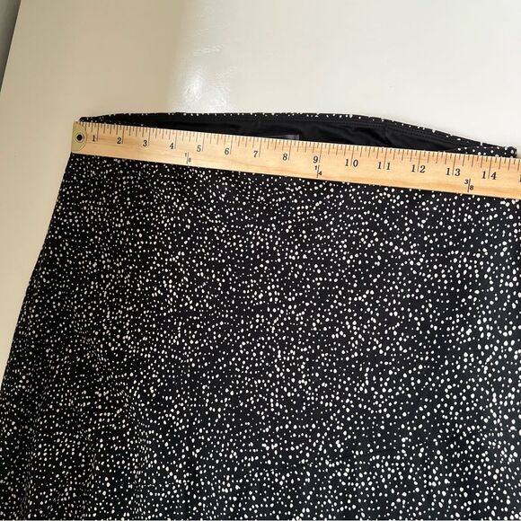 Lysse Skirt Ponte Stretch Pull On Asymmetrical Hem Dot Black Size Large - Picture 5 of 9